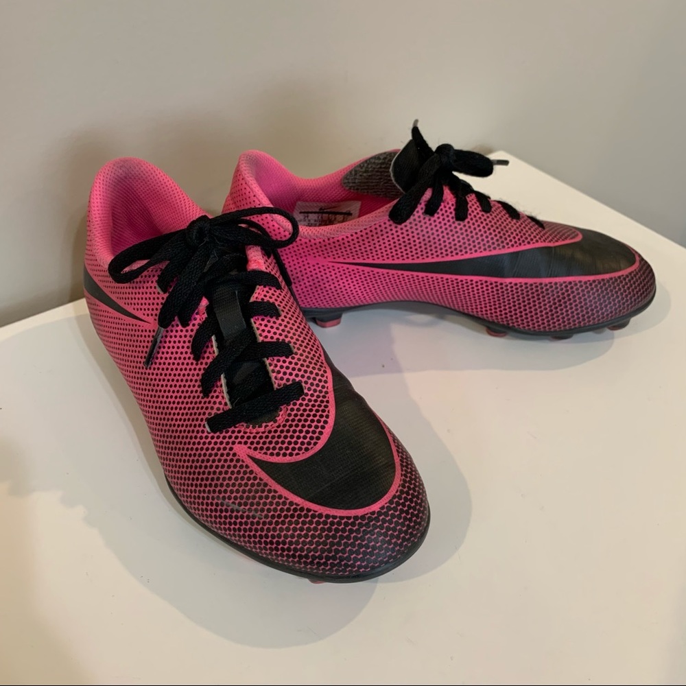 Nike Youth Soccer Cleats